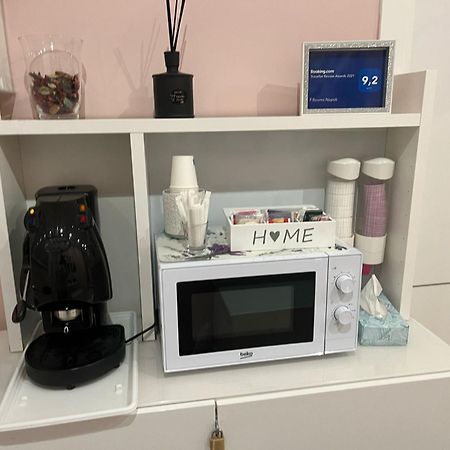 F.Rooms Napoli 외부 사진
